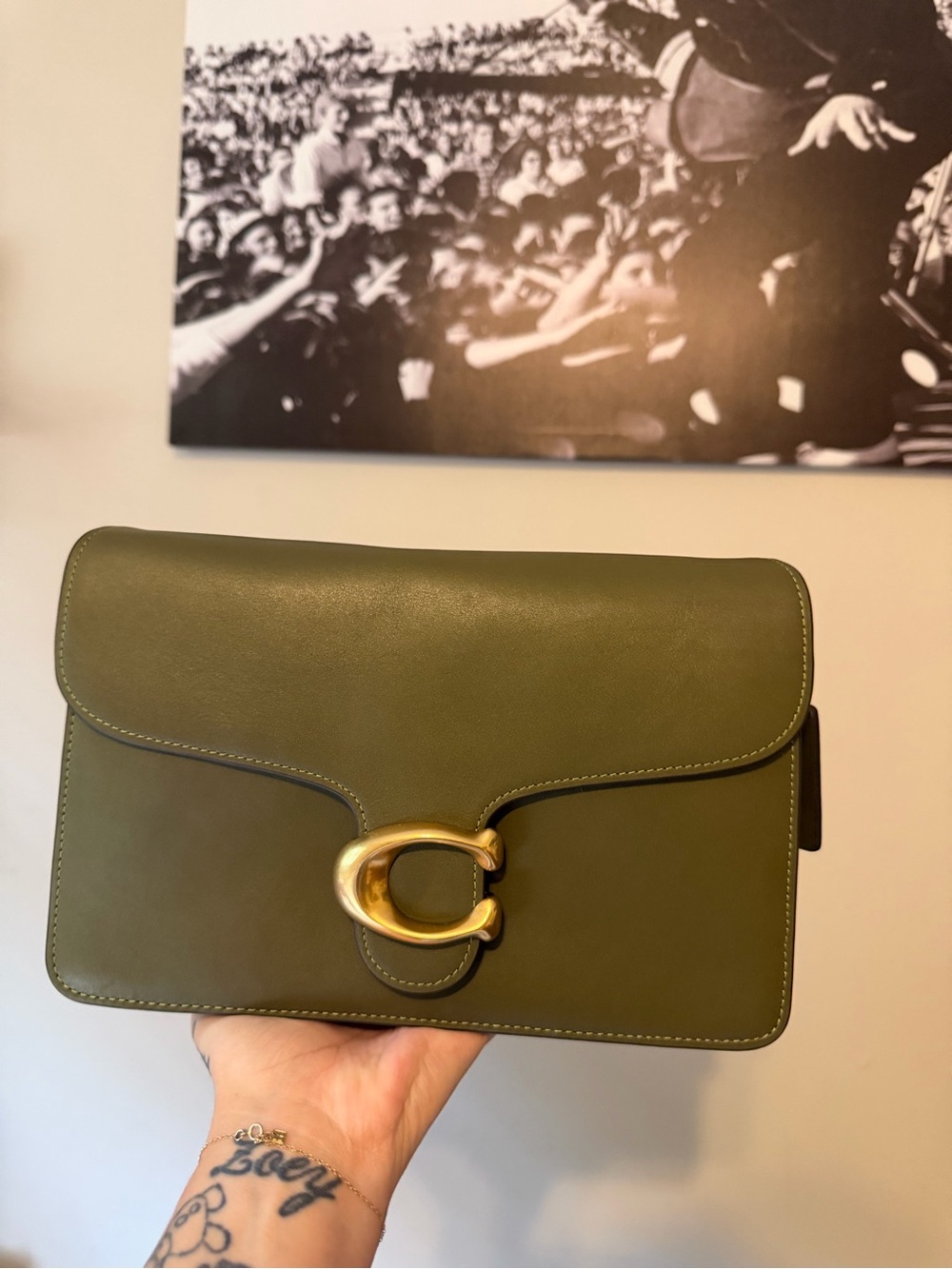 Coach Olive chain tabby